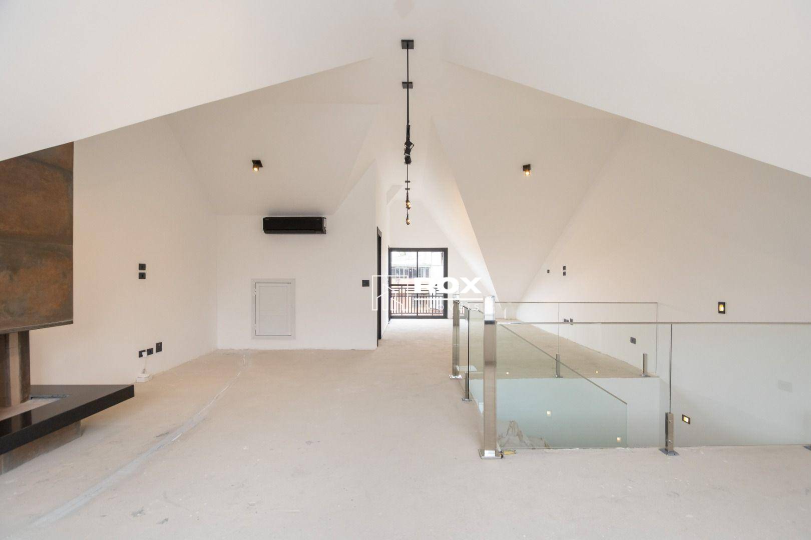 Sobrado, 3 quartos, 228 m² - Foto 2