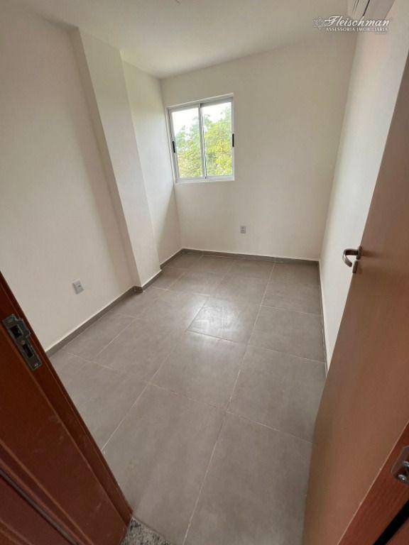 Apartamento à venda com 2 quartos, 40m² - Foto 17