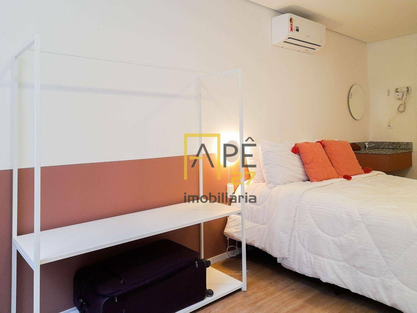 Apartamento para alugar com 2 quartos, 64m² - Foto 4