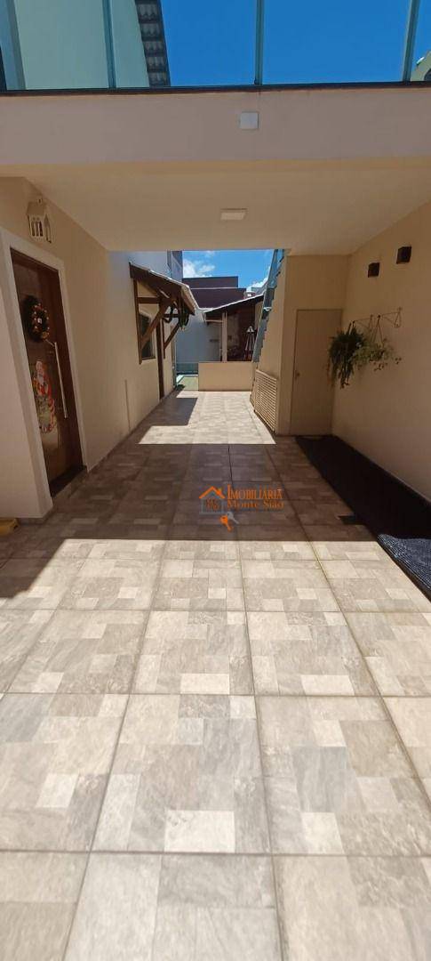 Sobrado à venda com 2 quartos, 180m² - Foto 58