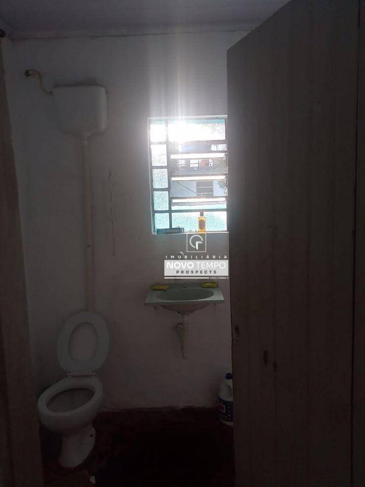Casa à venda com 3 quartos, 80m² - Foto 6