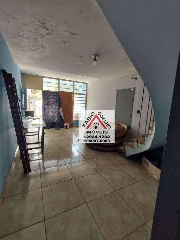 Sobrado à venda com 2 quartos, 115m² - Foto 2