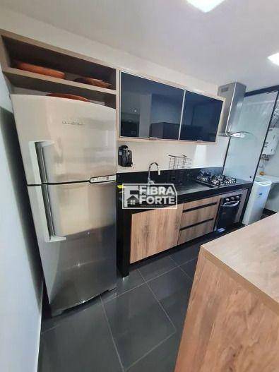 Apartamento à venda com 2 quartos, 84m² - Foto 5