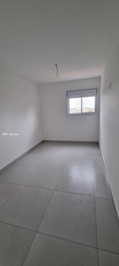 Apartamento à venda com 2 quartos, 65m² - Foto 6