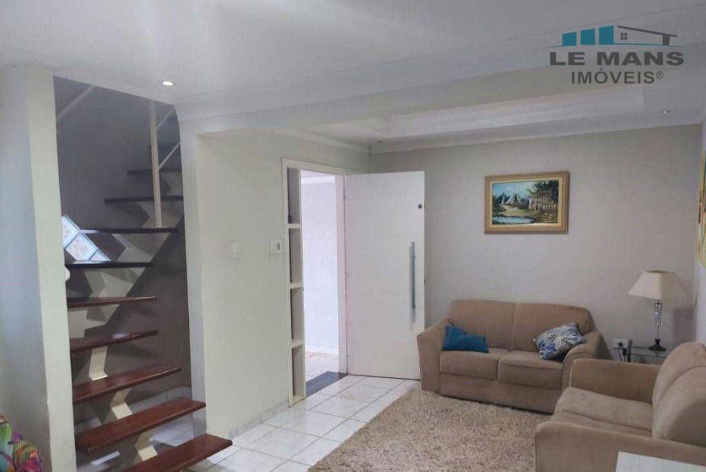 Casa à venda com 3 quartos, 200m² - Foto 5