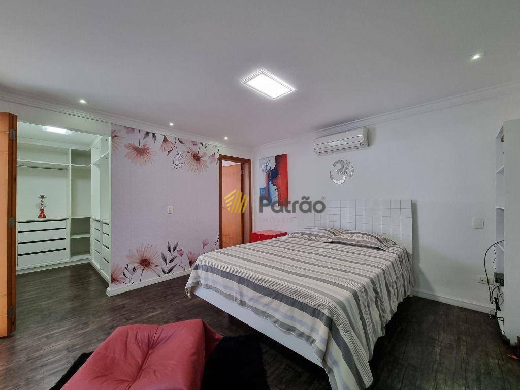 Sobrado à venda com 4 quartos, 381m² - Foto 21