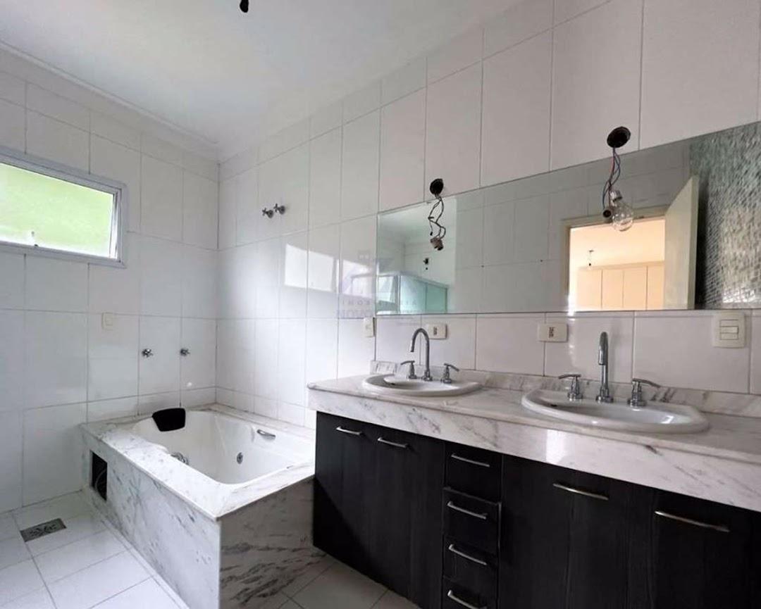 Sobrado para alugar com 4 quartos, 380m² - Foto 15