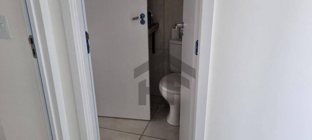 Apartamento à venda com 2 quartos, 44m² - Foto 13