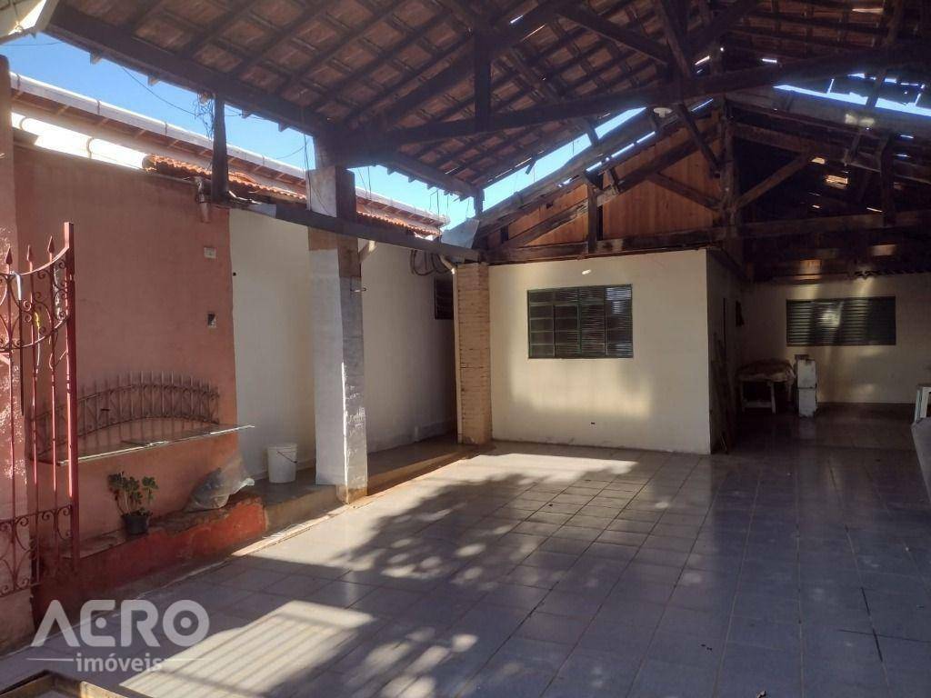 Casa à venda com 3 quartos, 150m² - Foto 6