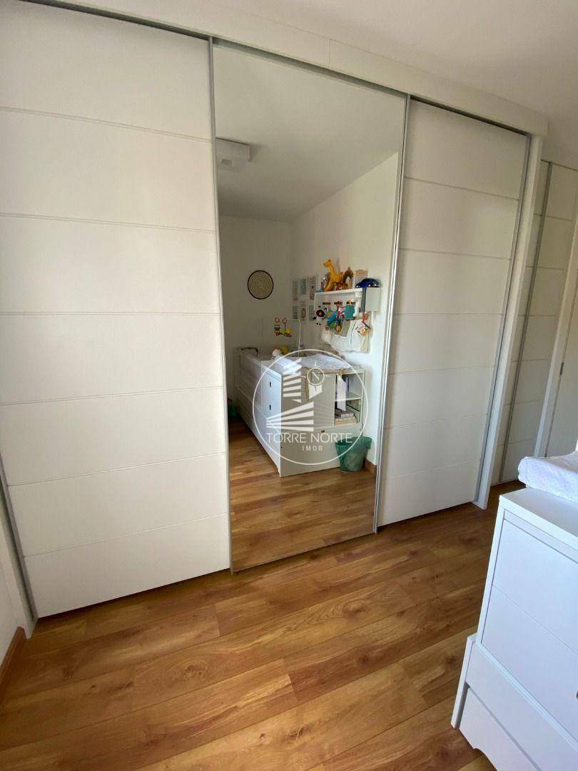 Apartamento à venda com 2 quartos, 64m² - Foto 29