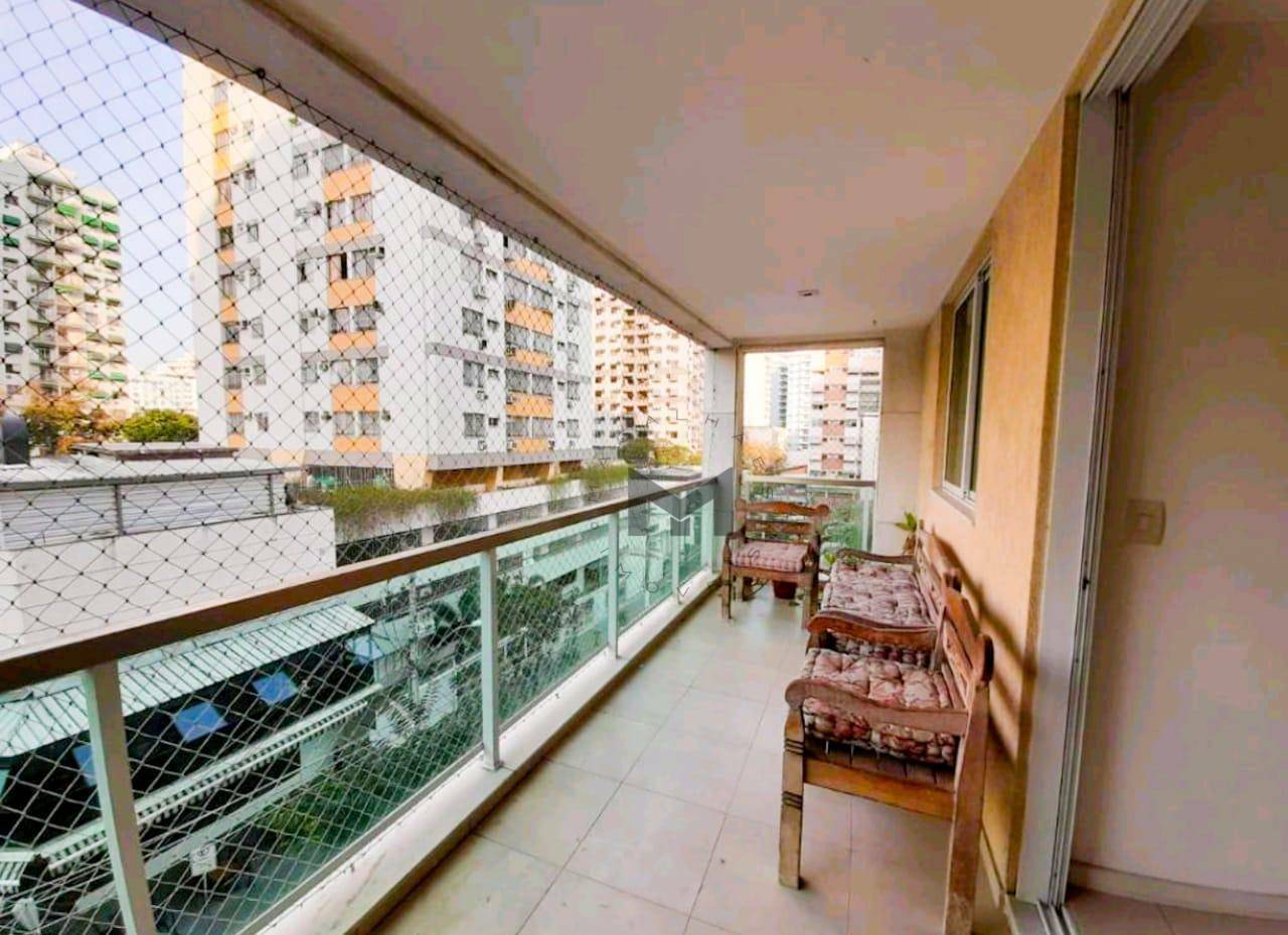 Apartamento à venda com 3 quartos, 126m² - Foto 6