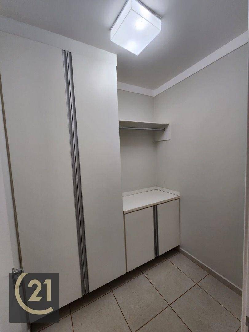 Apartamento para alugar com 3 quartos, 98m² - Foto 5