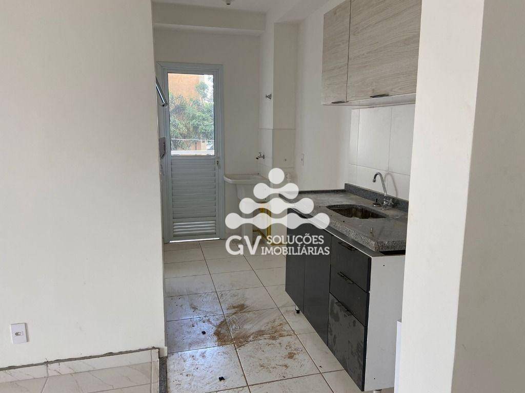 Apartamento à venda com 2 quartos, 60m² - Foto 19