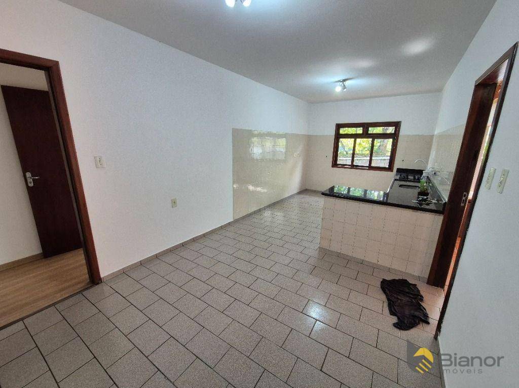 Casa para alugar com 3 quartos, 209m² - Foto 6