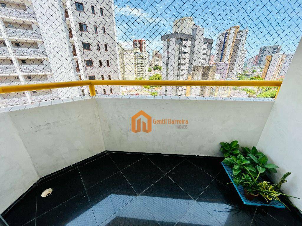 Apartamento à venda com 3 quartos, 135m² - Foto 8