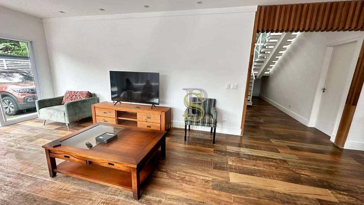 Casa à venda com 4 quartos, 370m² - Foto 8