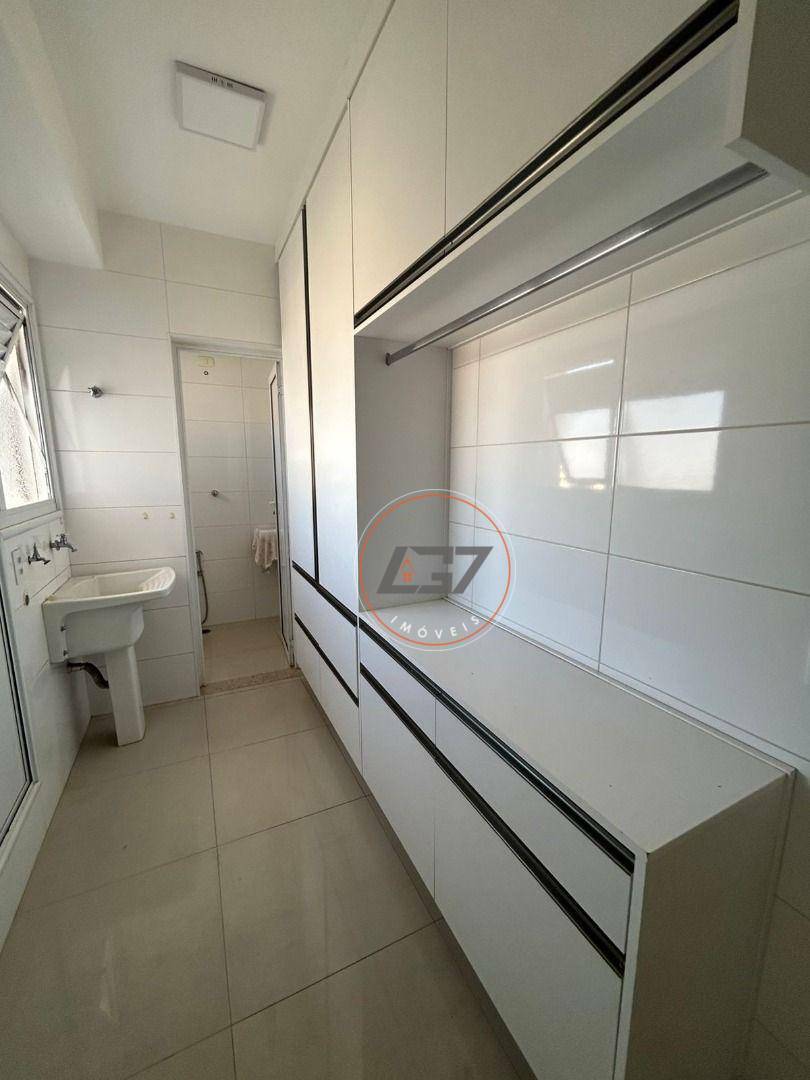 Apartamento à venda e aluguel com 3 quartos, 140m² - Foto 15