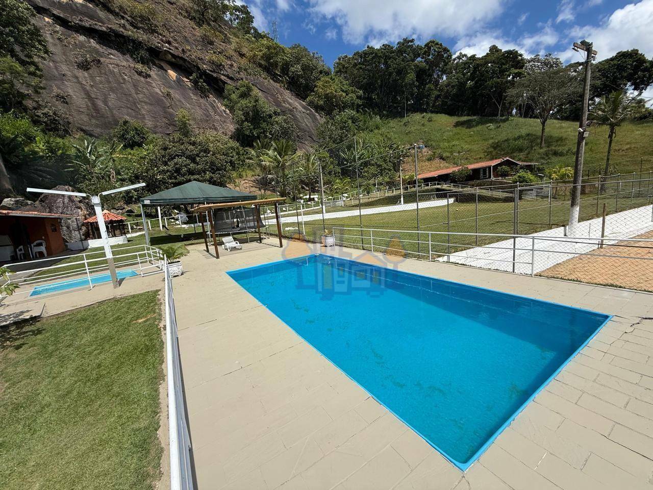 Sítio à venda, 1177m² - Foto 8