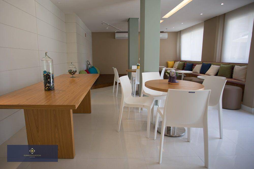 Apartamento à venda com 2 quartos, 56m² - Foto 25