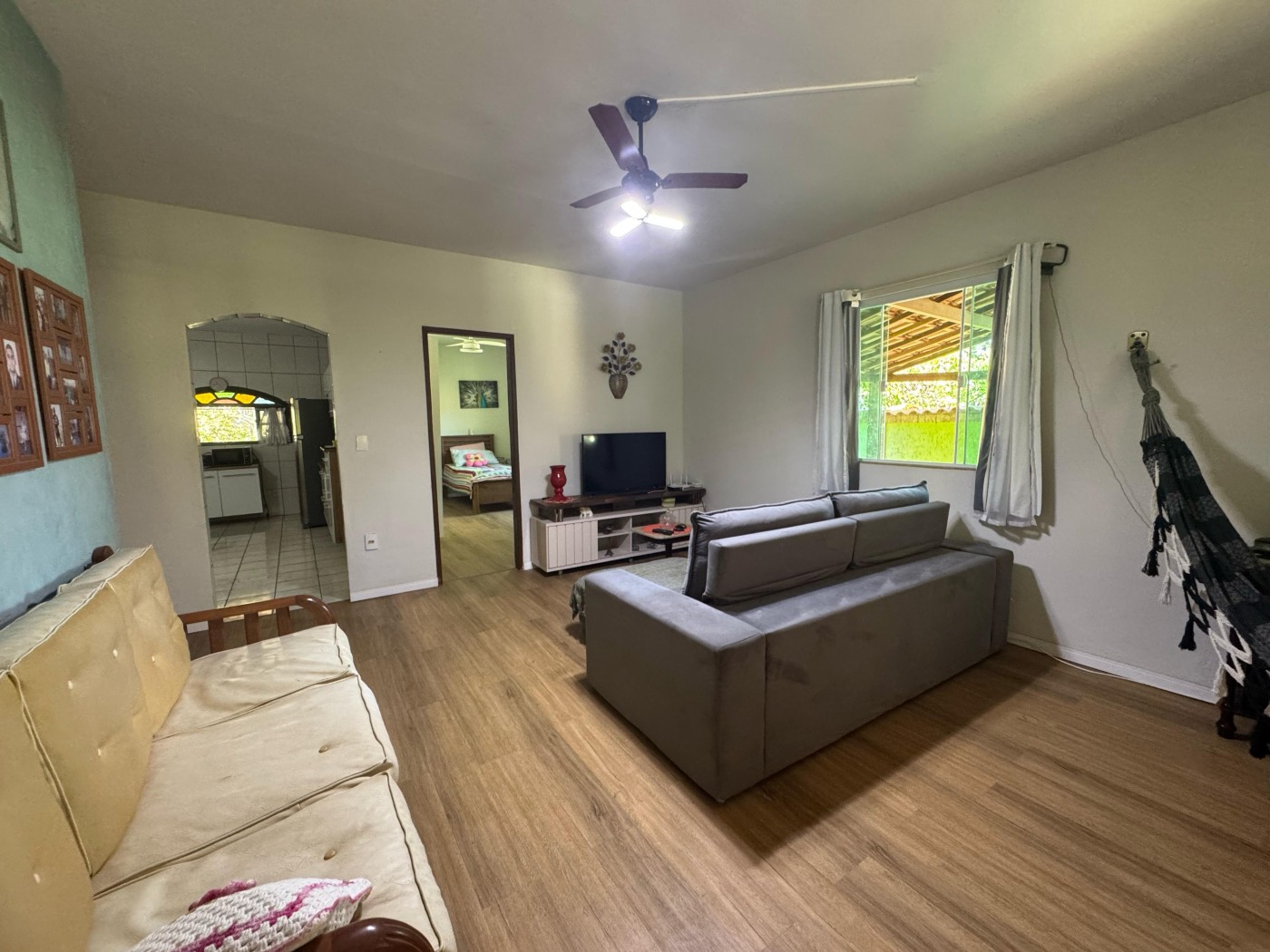 Casa à venda com 3 quartos, 600m² - Foto 4