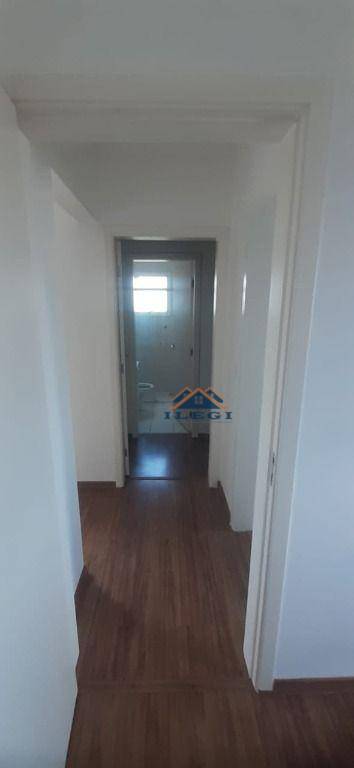 Apartamento à venda com 2 quartos, 60m² - Foto 7