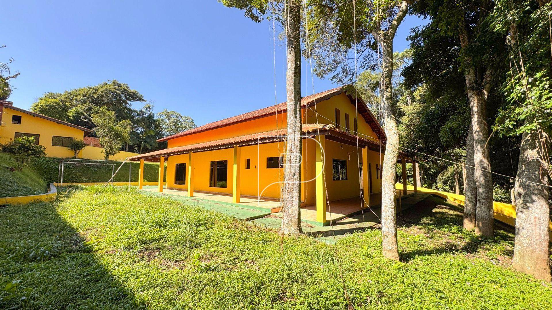 Chácara à venda e aluguel com 3 quartos, 341m² - Foto 2
