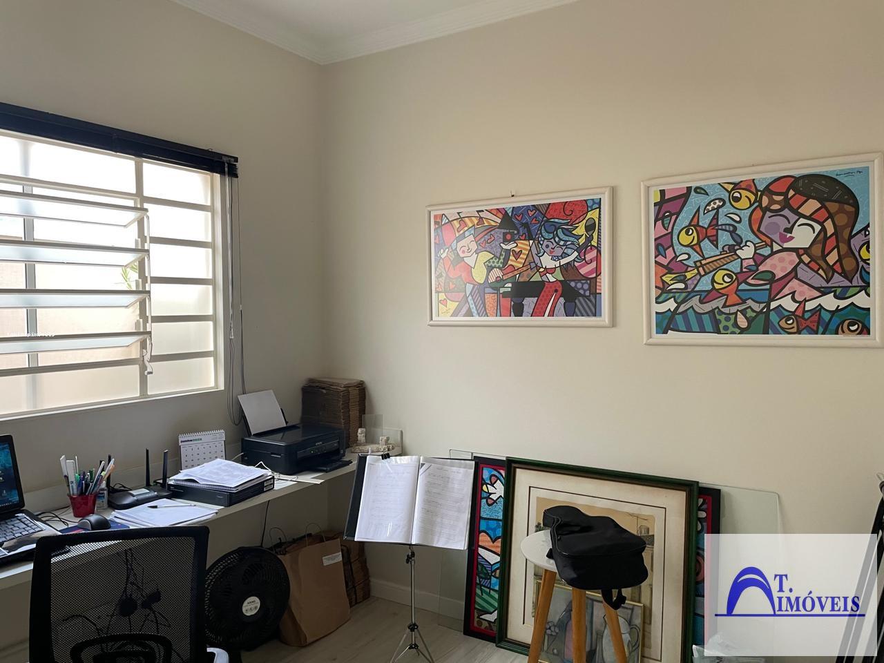 Casa, 3 quartos, 200 m² - Foto 2