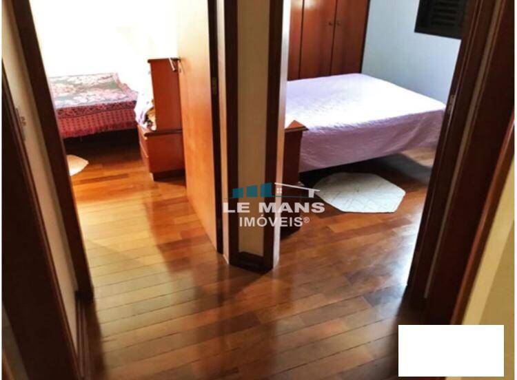 Apartamento à venda com 3 quartos, 82m² - Foto 9