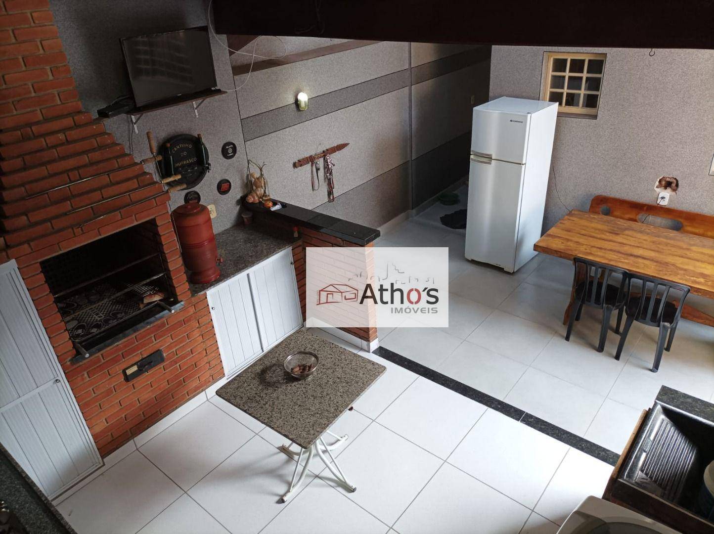 Casa à venda com 3 quartos, 170m² - Foto 24