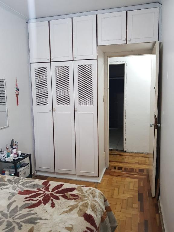 Apartamento à venda com 2 quartos, 79m² - Foto 9