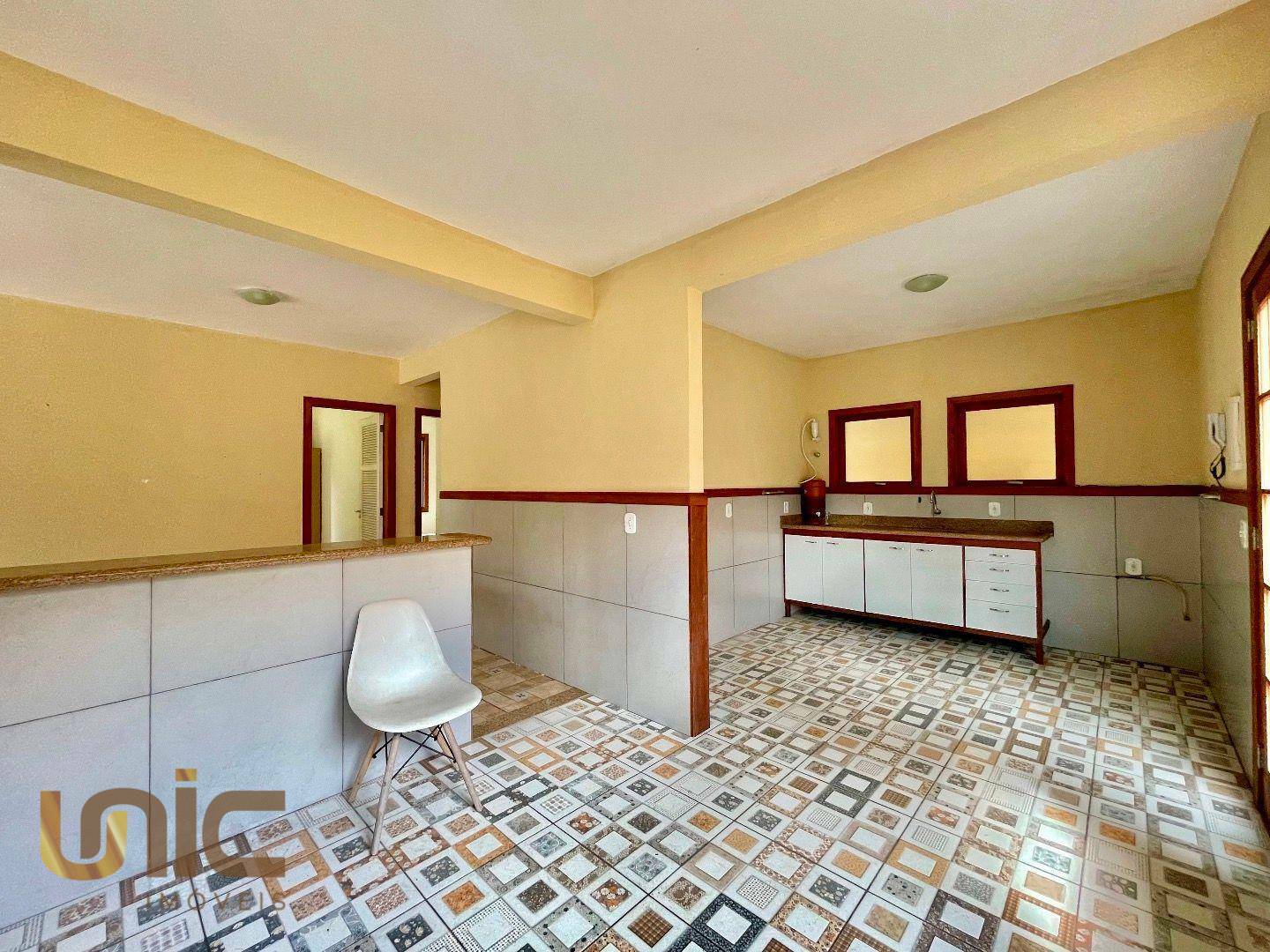 Casa de Condomínio à venda com 6 quartos, 180m² - Foto 15