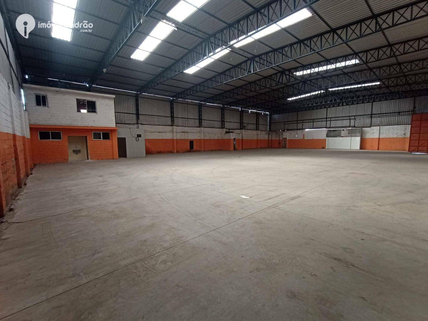 Depósito-Galpão-Armazém para alugar, 1350m² - Foto 4