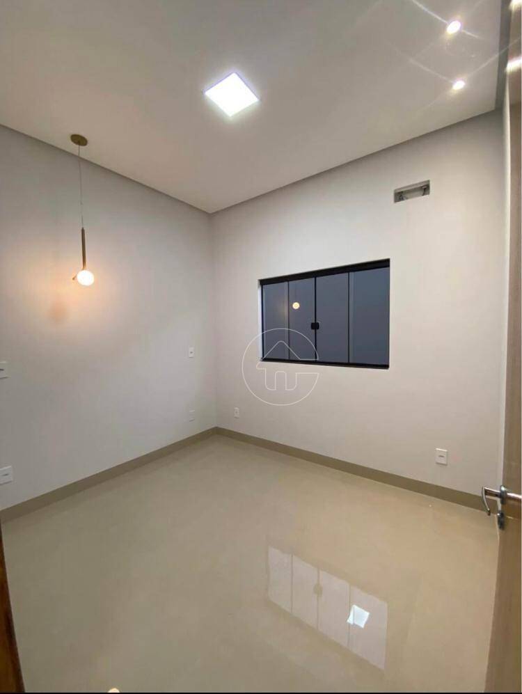 Casa à venda com 3 quartos, 180m² - Foto 7