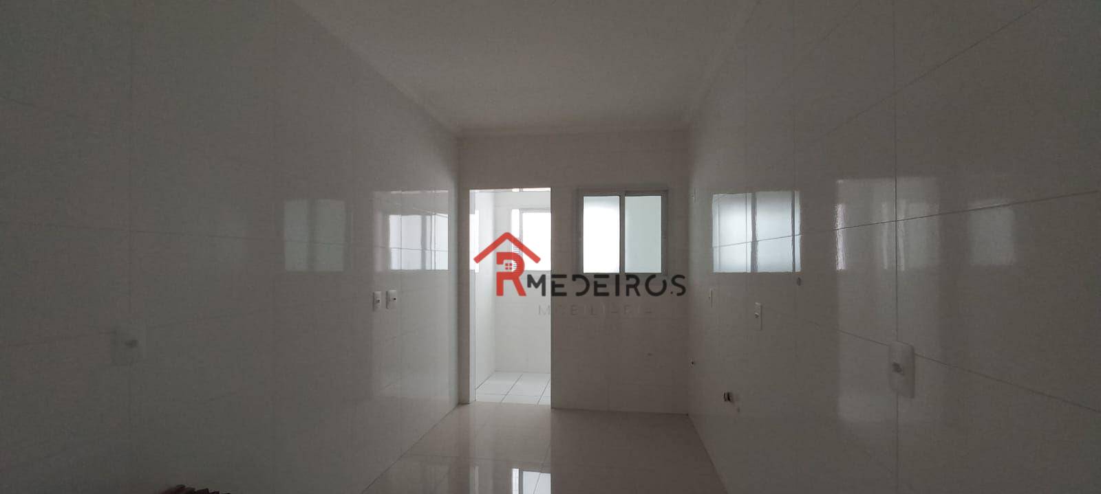 Apartamento à venda com 3 quartos, 123m² - Foto 11