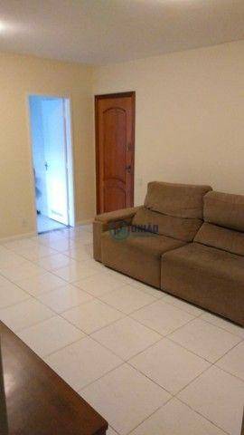 Apartamento à venda com 2 quartos, 60m² - Foto 1