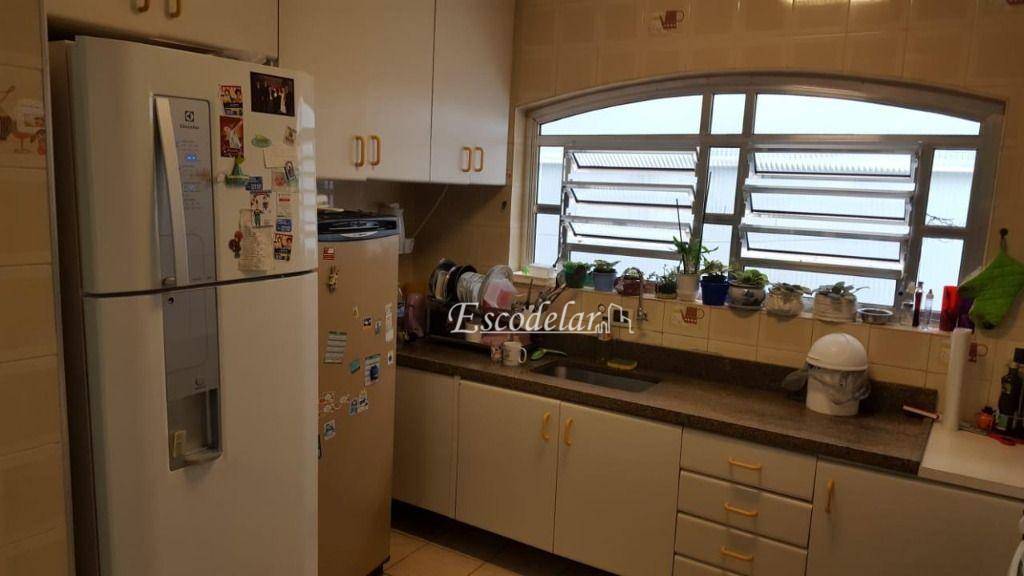 Sobrado à venda com 3 quartos, 220m² - Foto 14