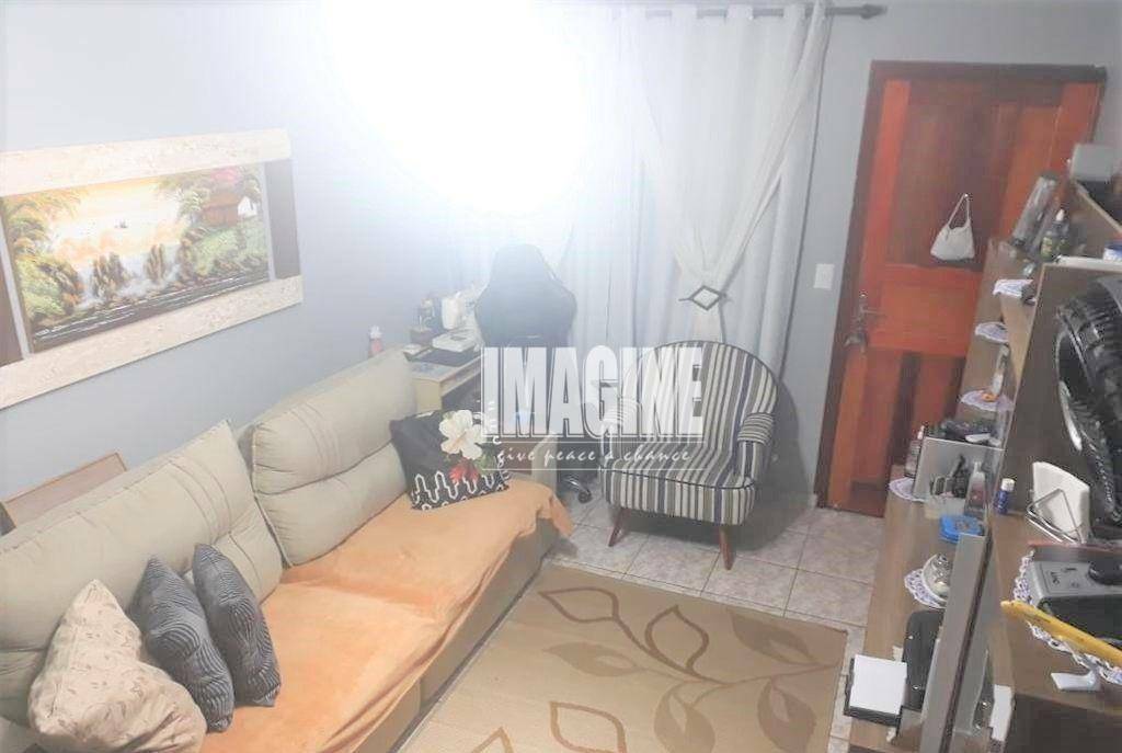 Sobrado à venda com 2 quartos, 60m² - Foto 2