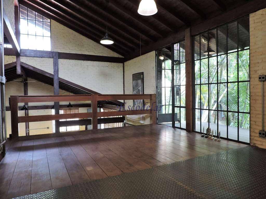 Casa à venda com 5 quartos, 365m² - Foto 16