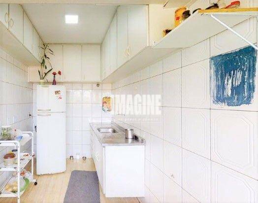 Apartamento à venda com 2 quartos, 66m² - Foto 16