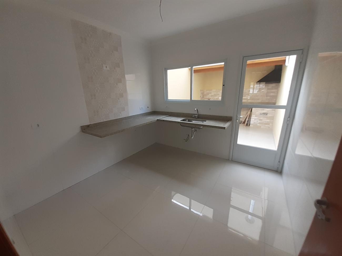 Sobrado à venda com 3 quartos, 110m² - Foto 2