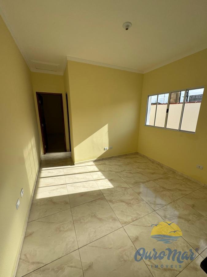 Casa à venda com 2 quartos, 57m² - Foto 13