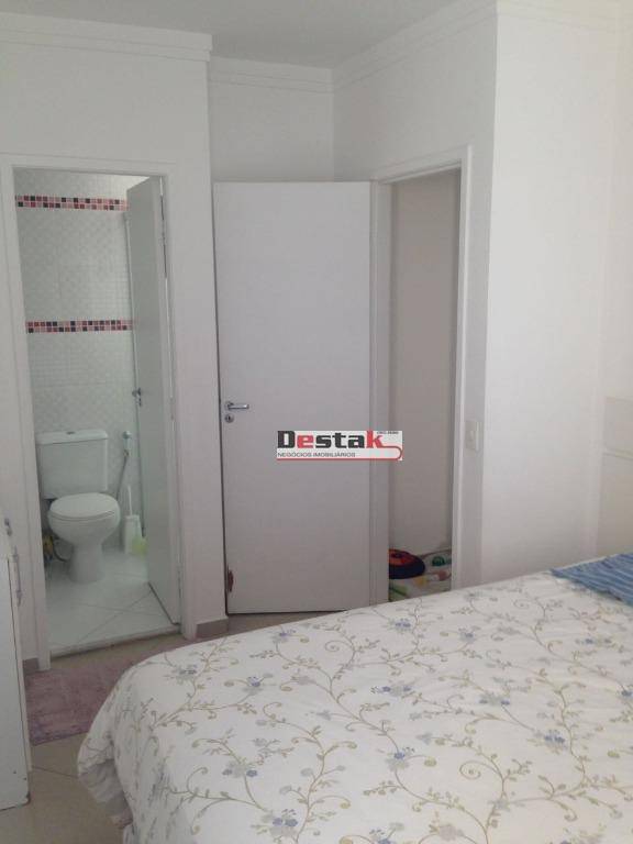 Apartamento à venda com 2 quartos, 64m² - Foto 4