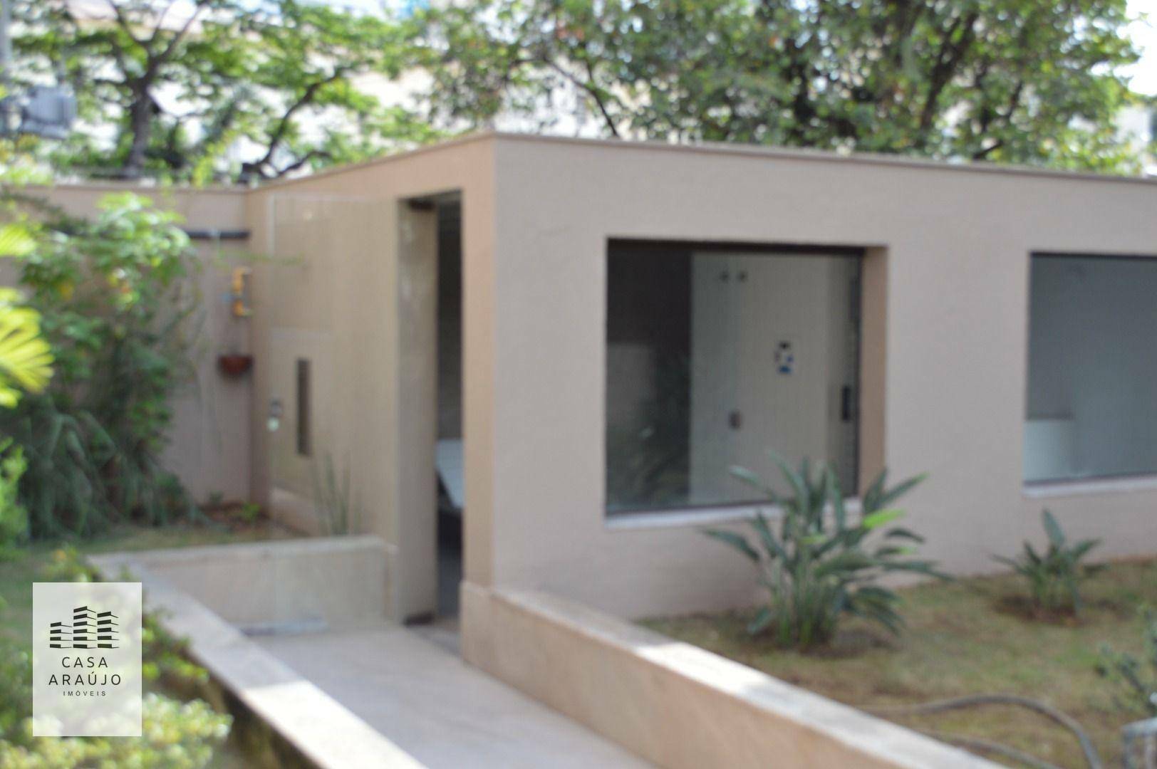 Cobertura à venda com 3 quartos, 324m² - Foto 2