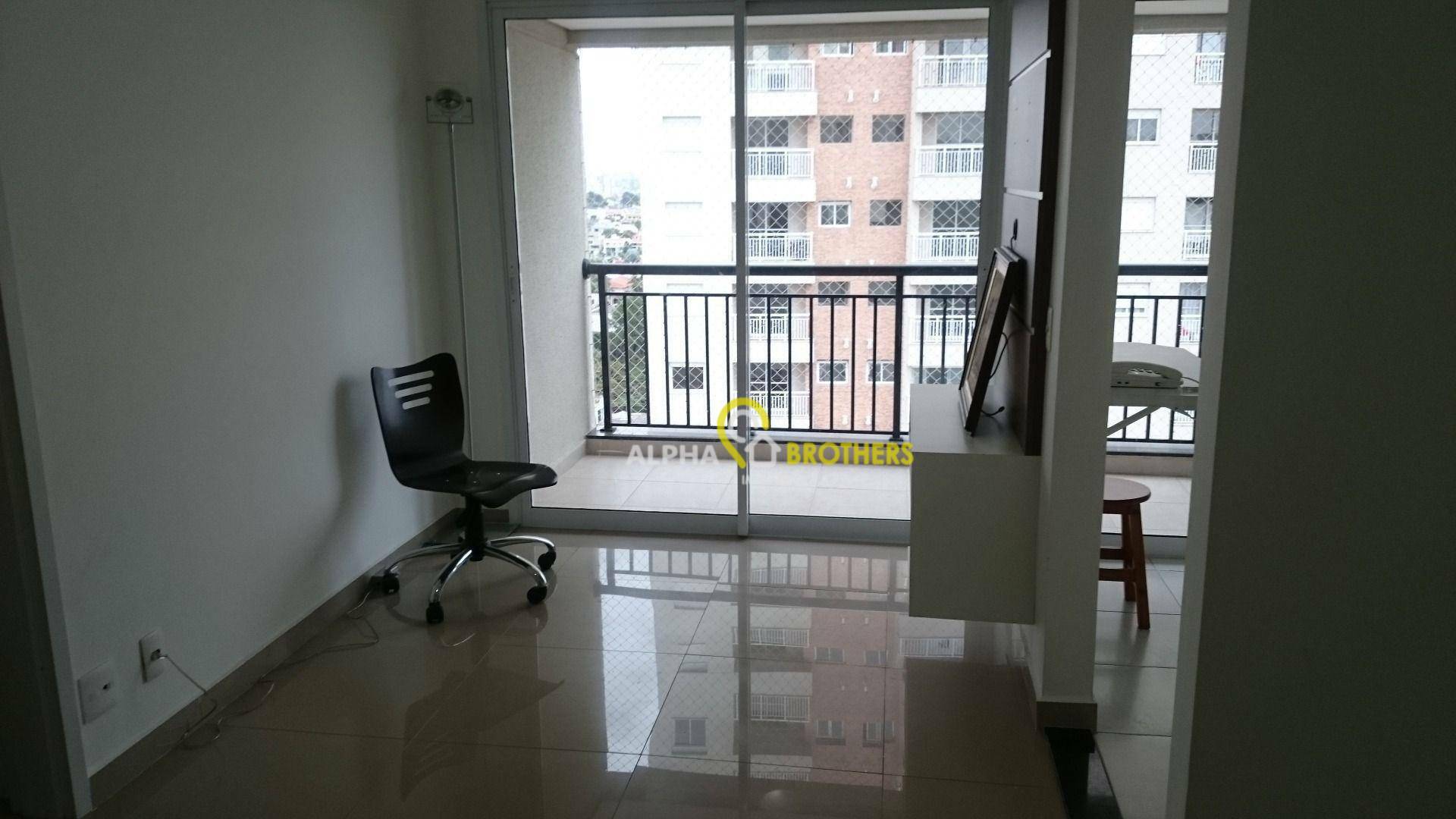 Apartamento à venda com 1 quarto, 55m² - Foto 2