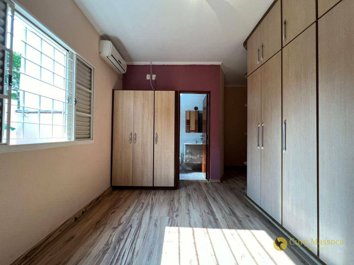 Casa à venda com 3 quartos, 96m² - Foto 2