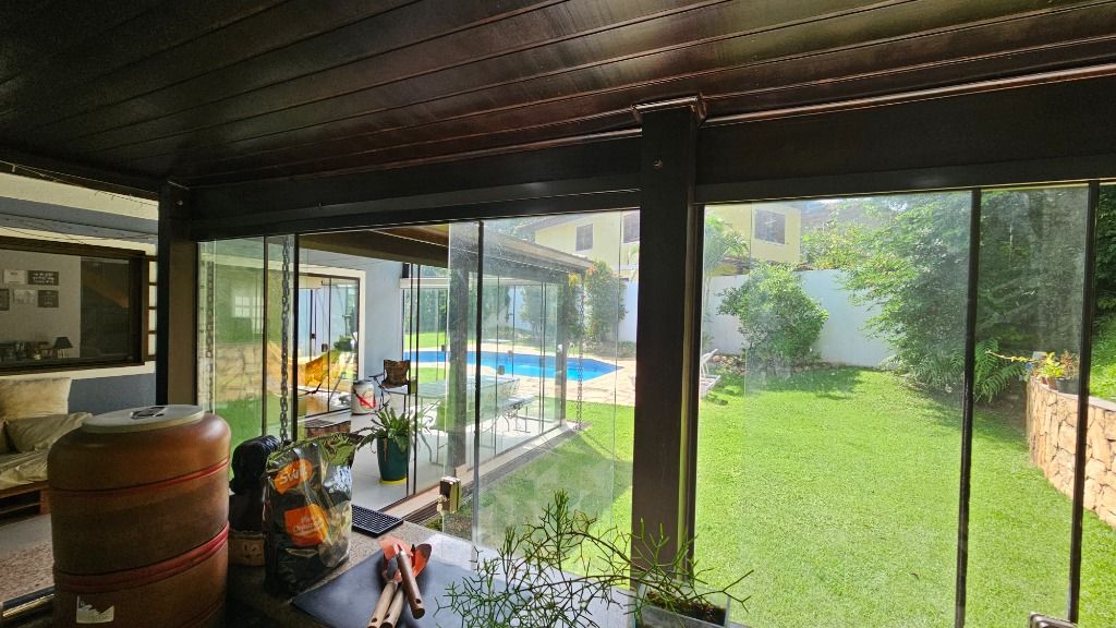 Casa de Condomínio à venda com 4 quartos, 303m² - Foto 23