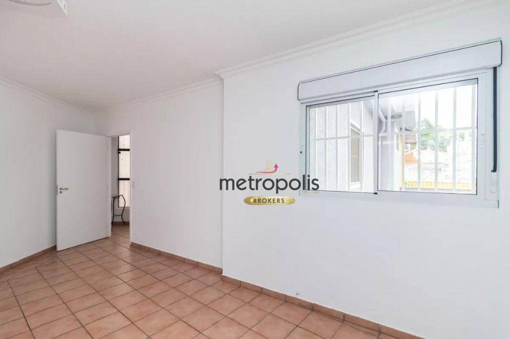 Sobrado à venda com 2 quartos, 300m² - Foto 15