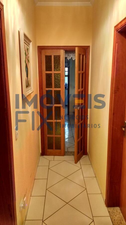 Casa de Condomínio à venda com 3 quartos, 290m² - Foto 22