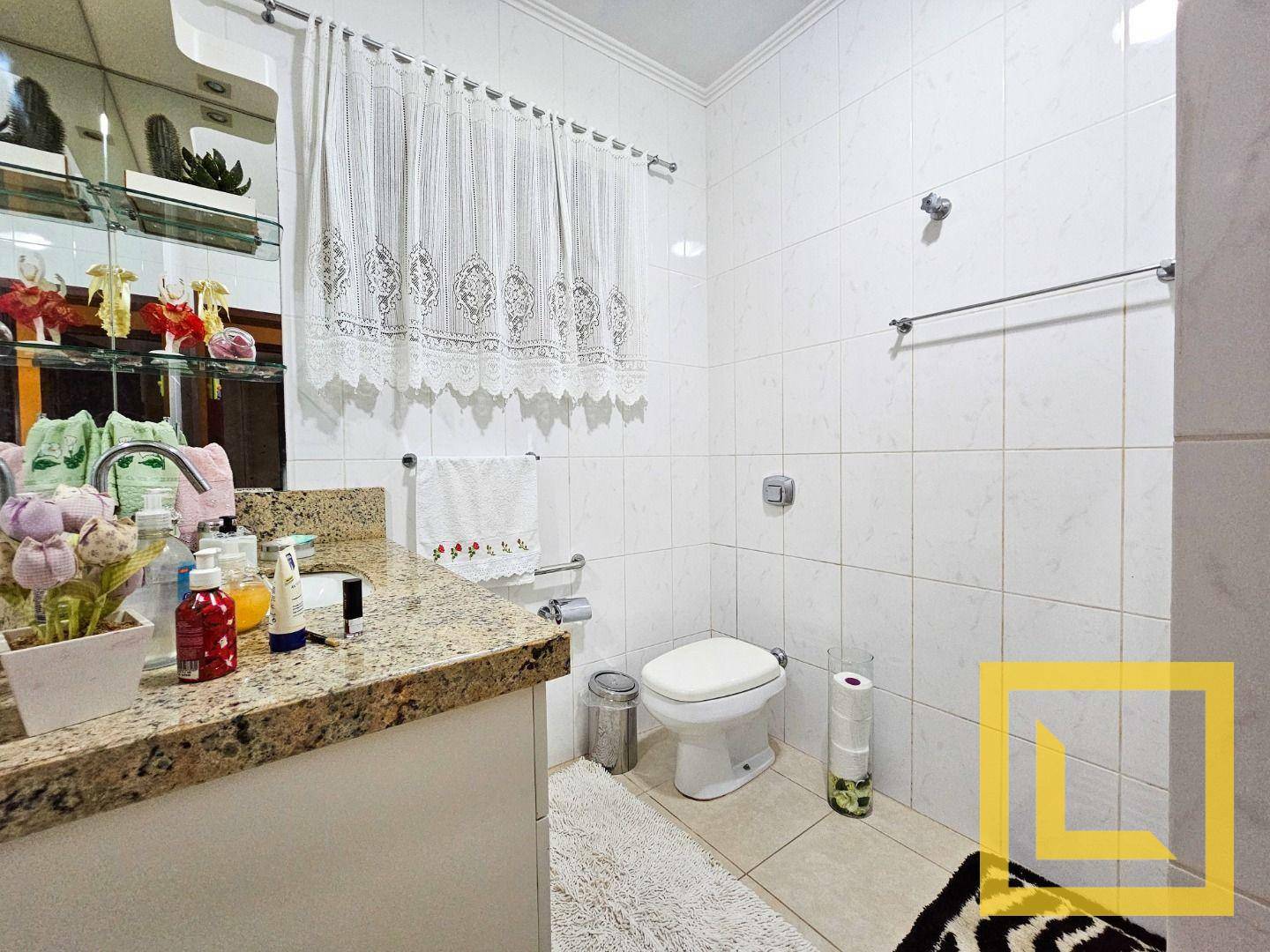 Casa à venda com 3 quartos, 322m² - Foto 12