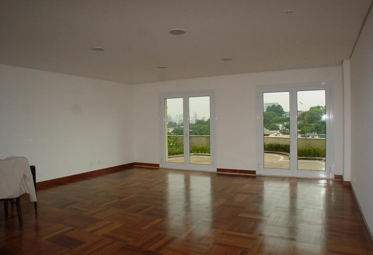 Apartamento à venda com 4 quartos, 219m² - Foto 2